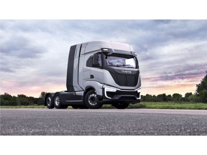 IVECO produrrà e commercializzerà i suoi veicoli elettrici pesanti a batteria ed elettrici pesanti a celle a combustibile sotto il proprio marchio